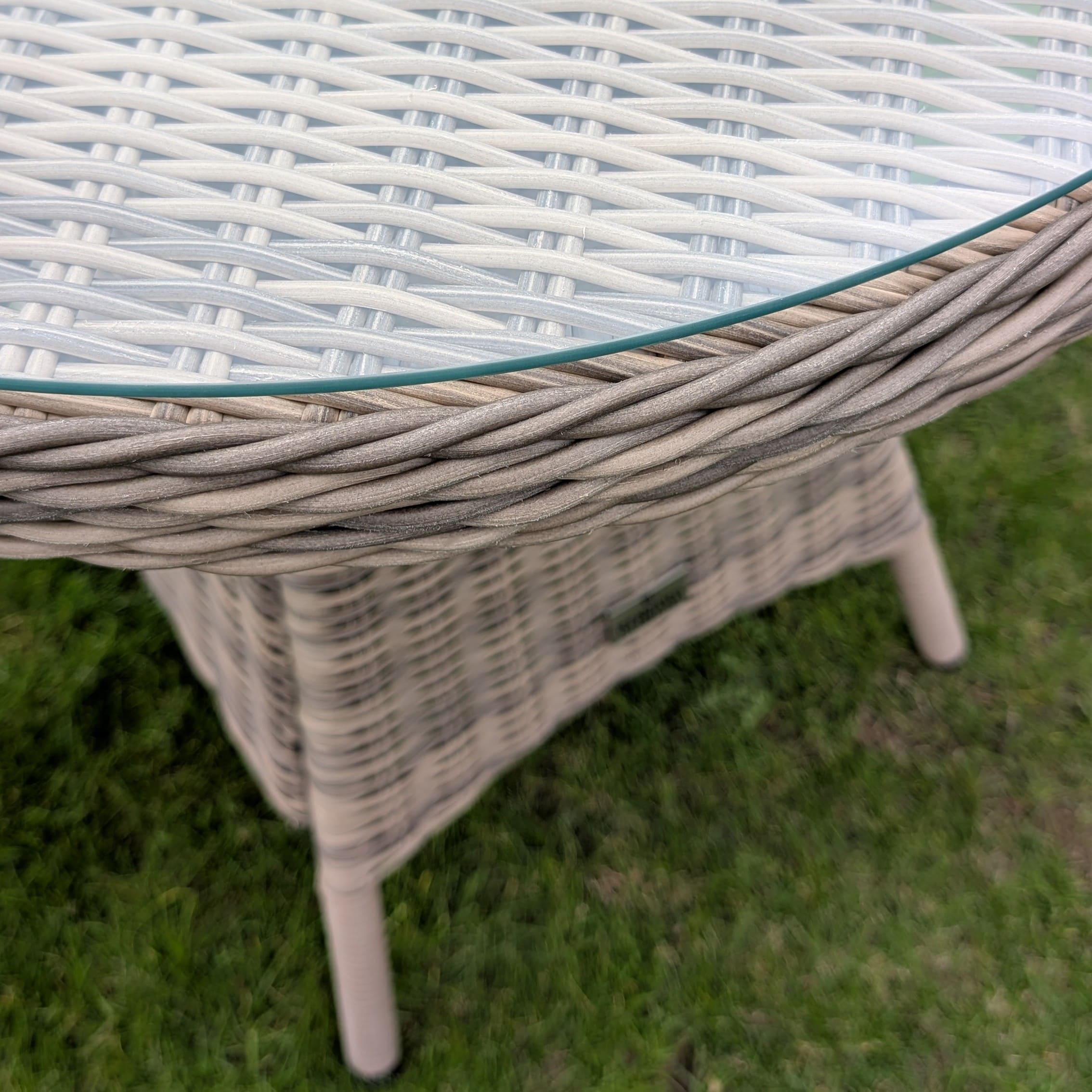 Rengard AMY Rattan Round Coffee Table - Image 2